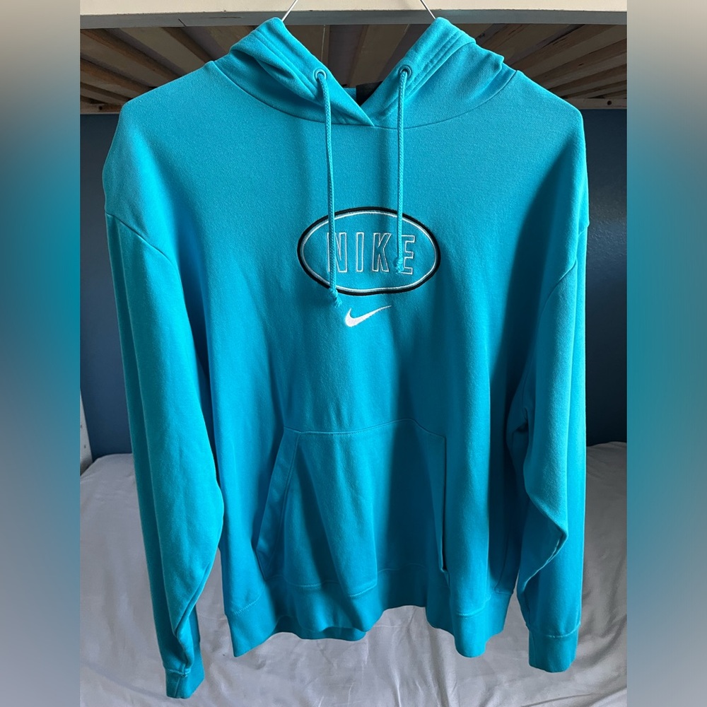 Nike sweater with hood